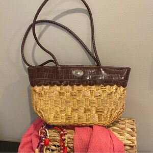 Brown and Tan Tote with Woven Design and dark brown trim. EUC
